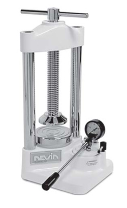 Hydraulic Flask Press